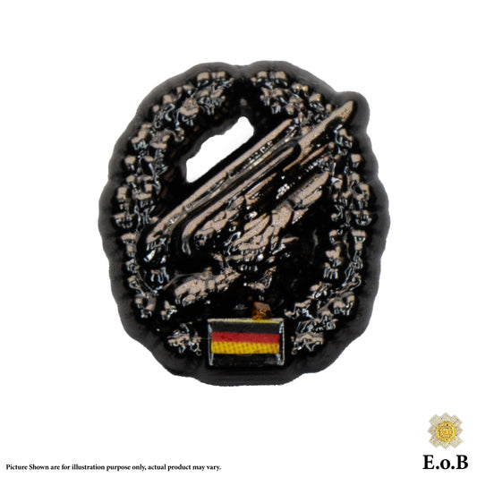 1/6 German Army Fallschirmjägertruppe Cap Badge